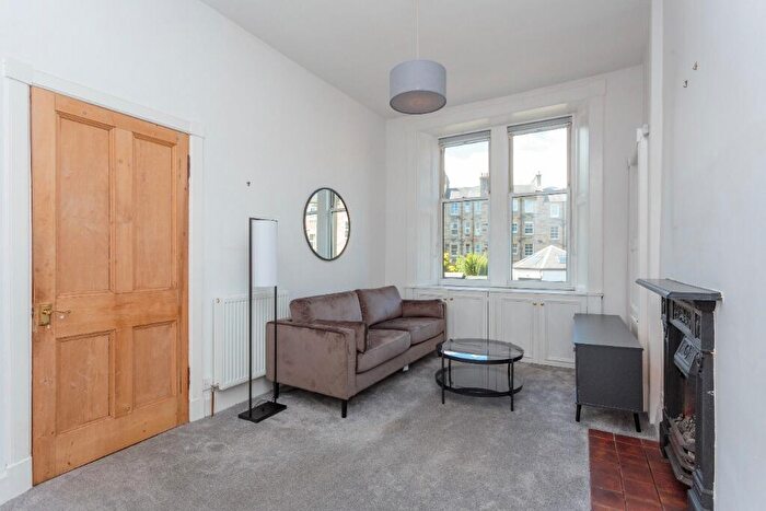 1 Bedroom Flat To Rent In Comely Bank Row, Edinburgh, EH4