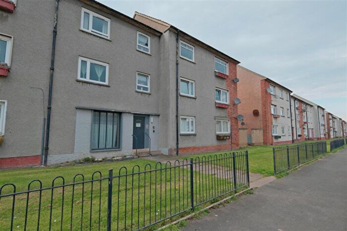 2 Bedroom Apartment To Rent In Roseberry Place, Burnbank, Hamilton, ML3