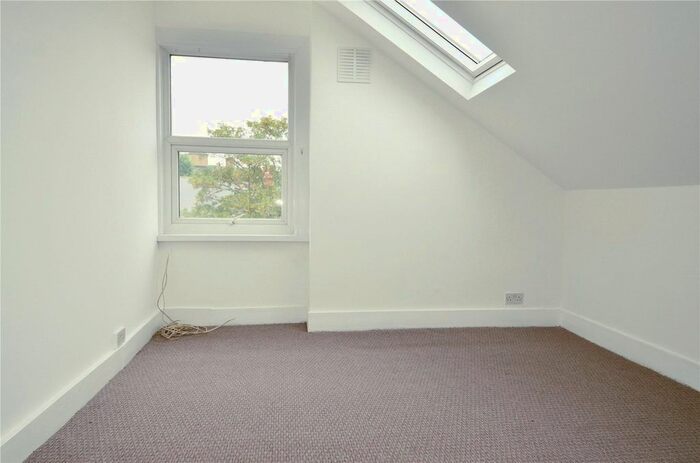 1 Bedroom Flat To Rent In Eardley Road, London, SW16