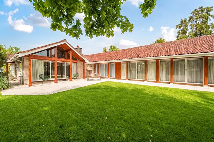 4 Bedroom Detached House For Sale In Housman Road, Street, Somerset, BA16