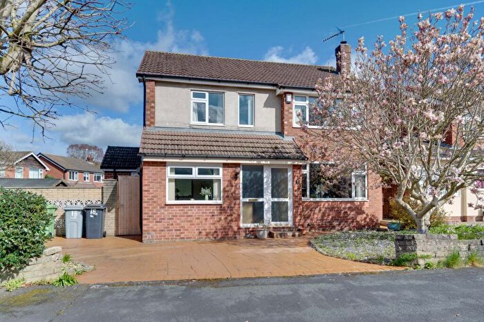 4 Bedroom Detached House For Sale In Leamington Road, Congleton, CW12