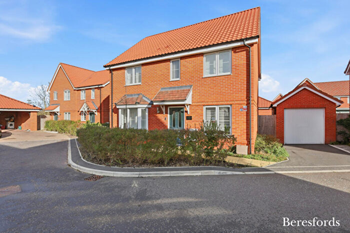 4 Bedroom Detached House For Sale In Jefferson Way, Alresford, CO7