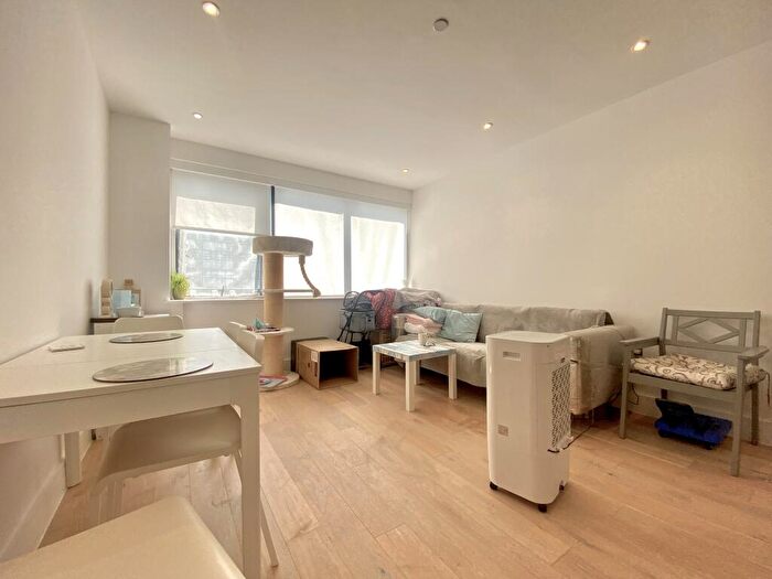 2 Bedroom Apartment To Rent In Romney Place, Maidstone, ME15