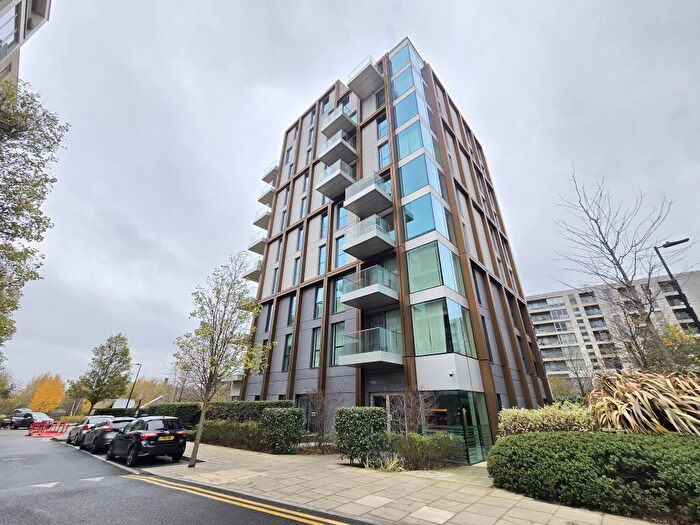 2 Bedroom Apartment To Rent In The Parkhouse, Woodberry Down, N4