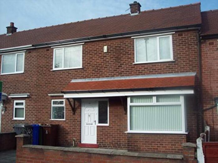 2 Bedroom House To Rent In Fir Road, Denton, M34