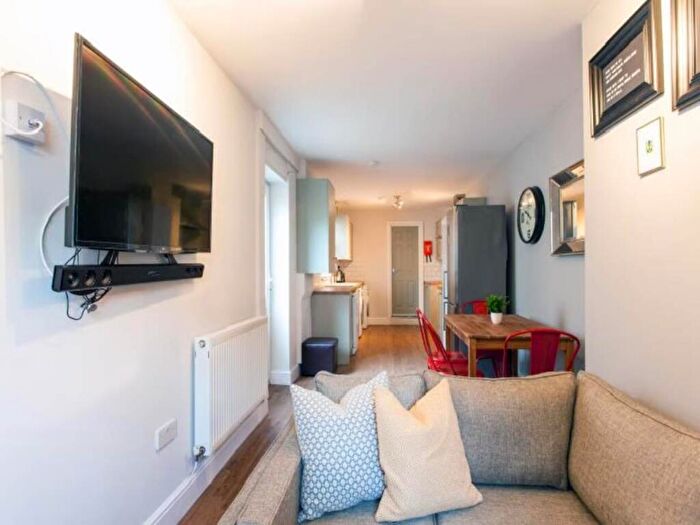 7 Bedroom House To Rent In Daniel Street, Cathays, Cardiff, CF24