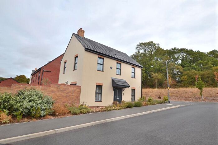 4 Bedroom Detached House For Sale In Charnian Way, Shepshed, LE12