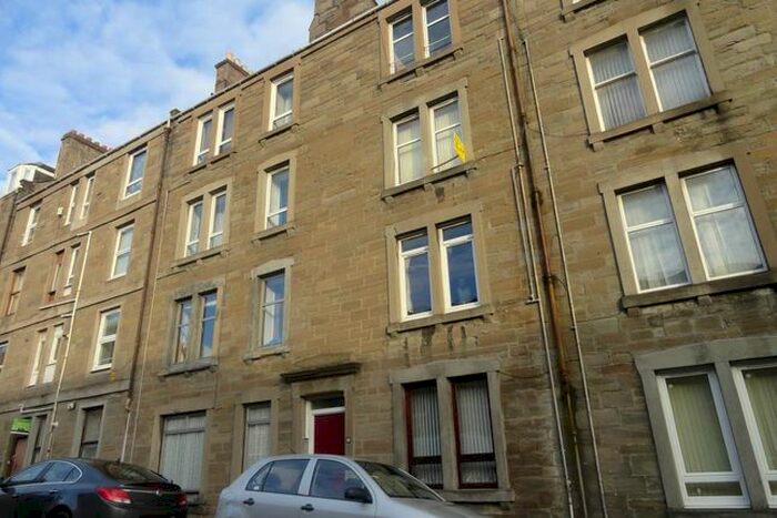 2 Bedroom Flat To Rent In Morgan Street, Dundee, DD4
