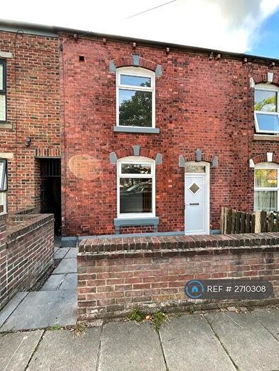 3 Bedroom Terraced House To Rent In Wood Lane, Ashton-Under-Lyne, OL6