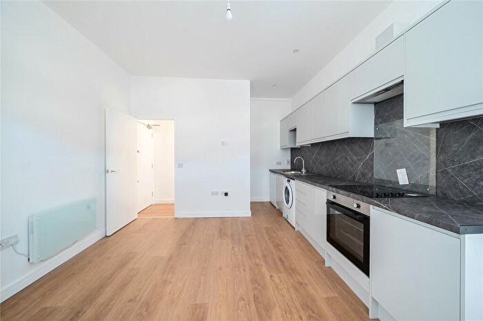 1 Bedroom Flat To Rent In Duckett Road, London, N4