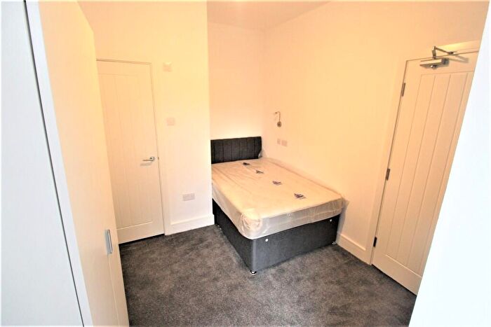 5 Bedroom Terraced House To Rent In Welland Road, Coventry, CV1