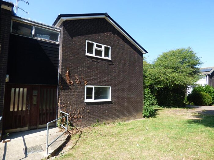 2 Bedroom Flat To Rent In Shepeshall, Lee Chapel North, Basildon, SS15