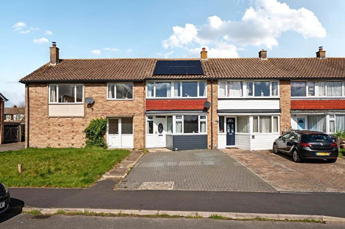 3 Bedroom Terraced House For Sale In Vincent Road, Thatcham, RG18