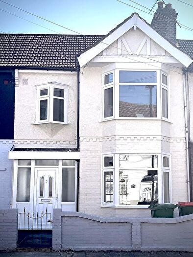 3 Bedroom Terraced House For Sale In Eustace Road, London, E6