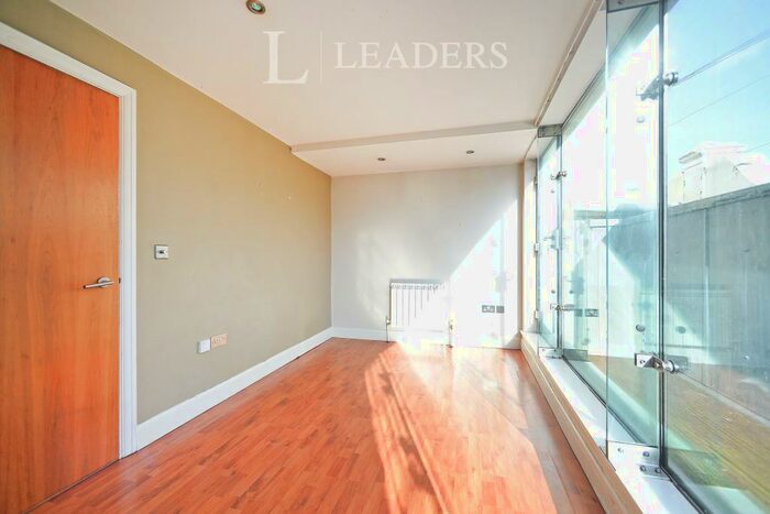 2 Bedroom Apartment To Rent In North Laine, Brighton, BN1