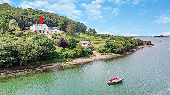 6 Bedroom Country House For Sale In St. Dogmaels, Cardigan, SA43