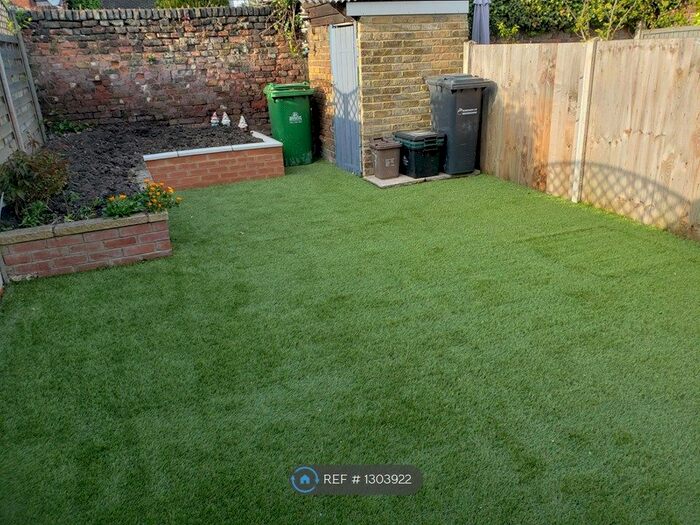 2 Bedroom Terraced House To Rent In Church Lane, Cheshunt, Waltham Cross, EN8