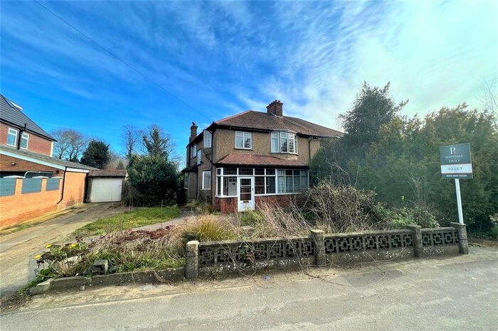 4 Bedroom Semi-Detached House To Rent In Woodcote Road, Purley, CR8