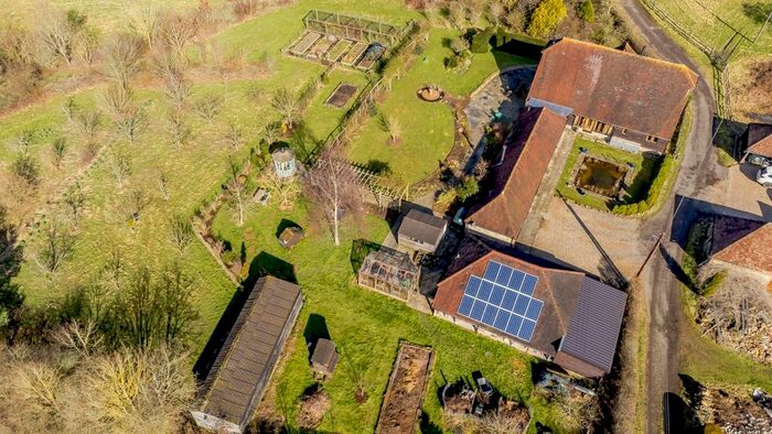 4 Bedroom Barn Conversion For Sale In Stickfast Lane, Ulcombe, Kent, ME17