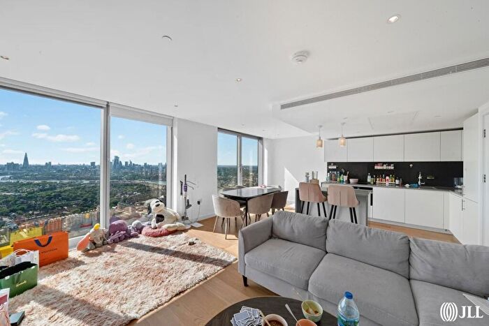 2 Bedroom Apartment For Sale In Marsh Wall London, E14