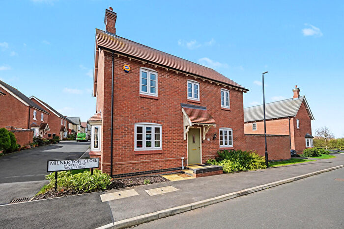 3 Bedroom Detached House For Sale In Milnerton Close, Houlton, CV23