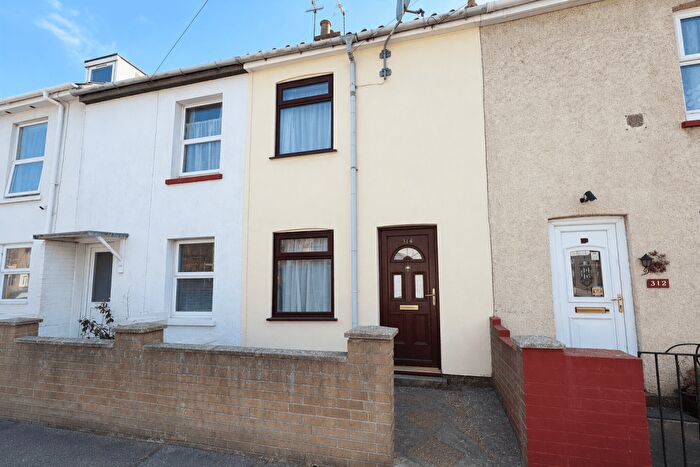 3 Bedroom Terraced House For Sale In Raglan Street, Lowestoft, NR32