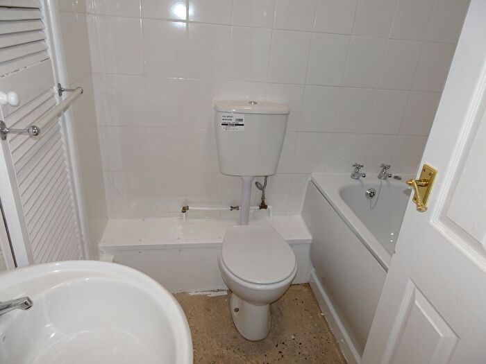 2 Bedroom Terraced House To Rent In Croft Road, Newmarket, CB8