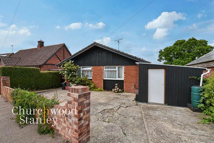 3 Bedroom Detached Bungalow For Sale In Lee Road, Harwich, CO12