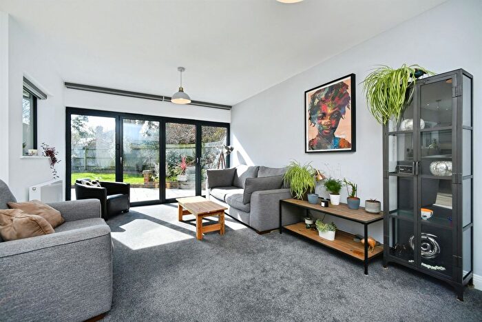 4 Bedroom Detached Bungalow For Sale In Tongdean Lane, Withdean, Brighton, BN1