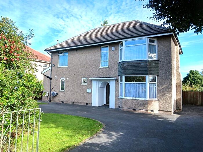 4 Bedroom Detached House For Sale In Torrisholme Road, Lancaster, LA1