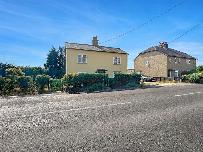 2 Bedroom Cottage To Rent In Bakers Lane, Black Notley, Braintree, CM77