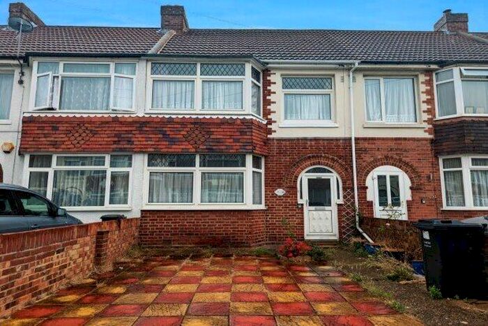 3 Bedroom Property To Rent In Tewkesbury Avenue, Gosport, PO12