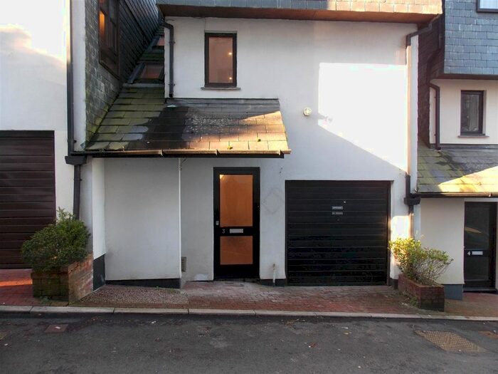 3 Bedroom Terraced House To Rent In Angel Hill, Launceston, PL15