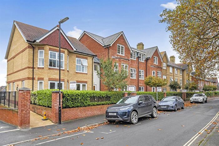 1 Bedroom Retirement Property To Rent In Knights Lodge, Lymington, Hampshire, SO41