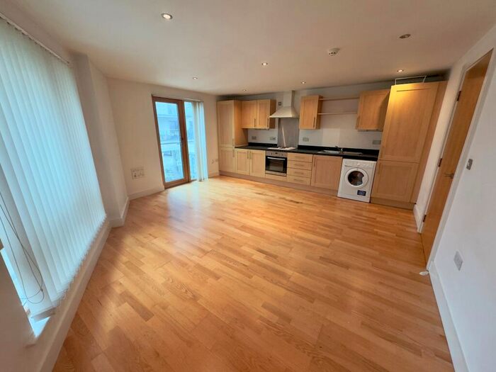 1 Bedroom Apartment To Rent In Crozier House, Leeds Dock, LS10