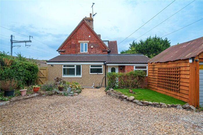 4 Bedroom Semi-Detached House To Rent In Shrivenham Road, South Marston, Wiltshire, SN3