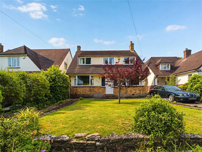 4 Bedroom Detached House For Sale In Harewood Avenue, Bournemouth, BH7