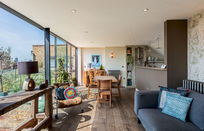 1 Bedroom House To Rent In B Top Floor Prince Of Wales Drive, London, London, SW11