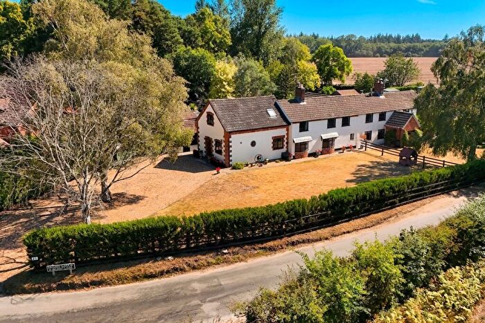 6 Bedroom Barn Conversion For Sale In Brands Lane, Felthorpe, Norwich, NR10