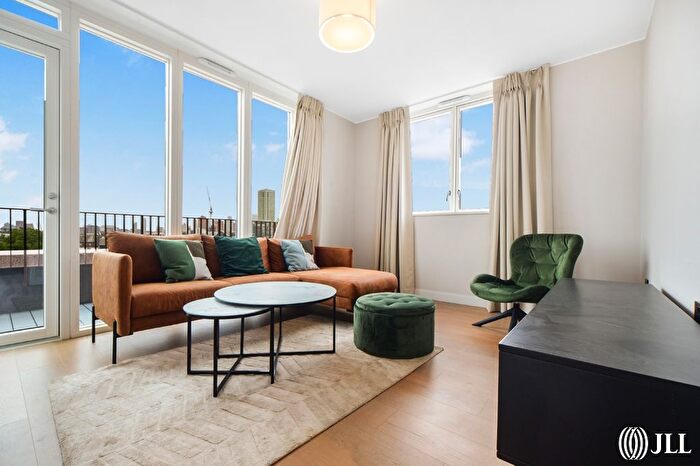 2 Bedroom Flat To Rent In Copperworks Wharf, London, E15