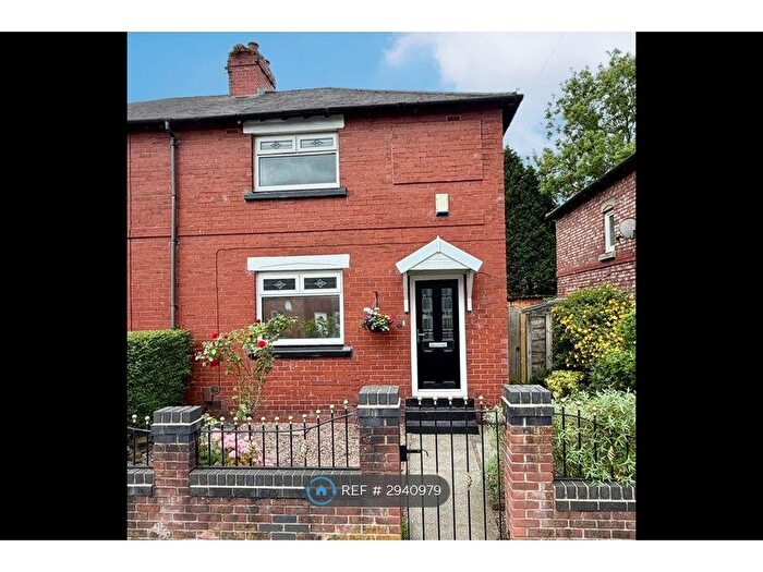 3 Bedroom Semi-Detached House To Rent In Southcliffe Road, Stockport, SK5