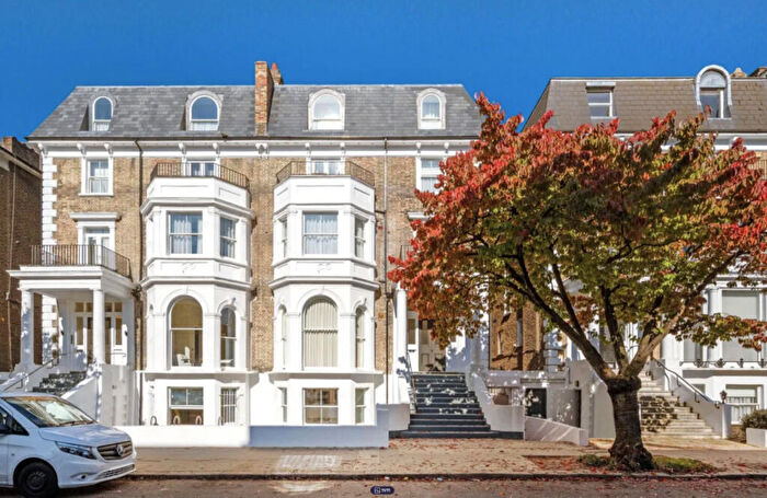 4 Bedroom Apartment For Sale In Adamson Road, London, NW3