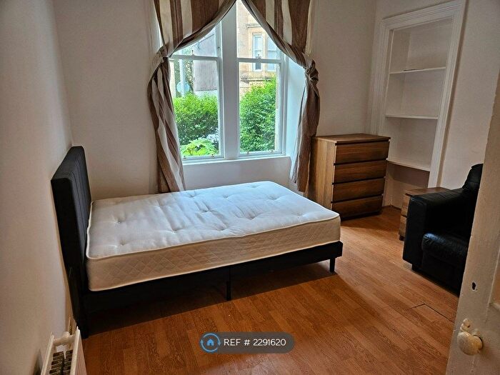 2 Bedroom Flat To Rent In Cowan Street, Glasgow, G12