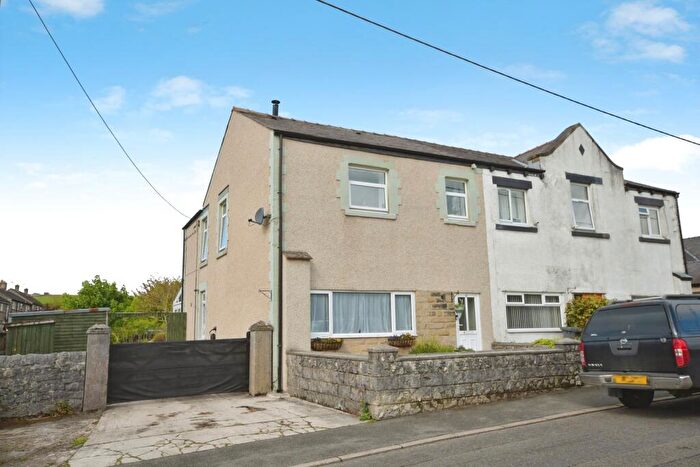 3 Bedroom End Of Terrace House For Sale In School Road, Peak Dale, Buxton, Derbyshire, SK17