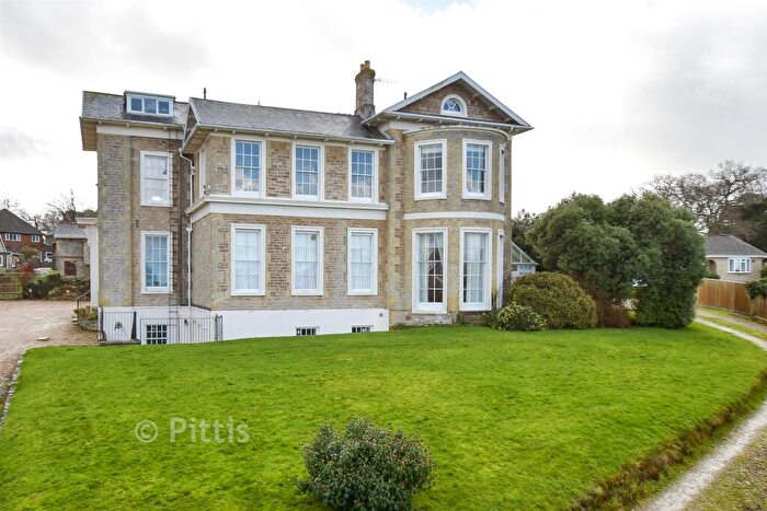 1 Bedroom Apartment For Sale In Coniston Drive, Ryde, Isle Of Wight, PO33