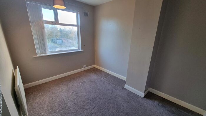 2 Bedroom End Of Terrace House To Rent In Purcell Road, Coventry, CV6