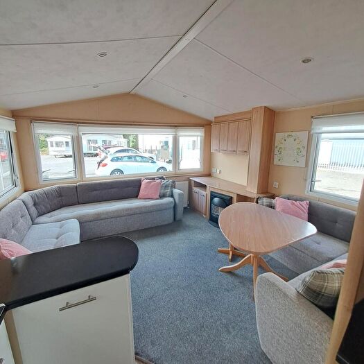 2 Bedroom Caravan For Sale In Premium Two Bed Willerby Rio Lodge, Capel Court Park, Capel-le-Ferne, Folkestone, Kent, CT18