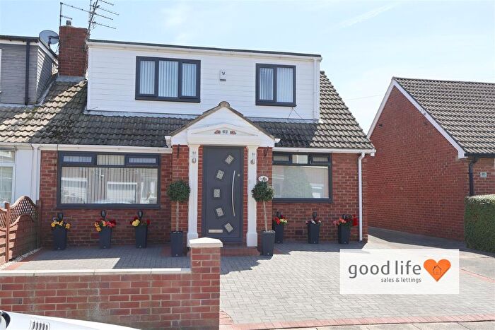 3 Bedroom Bungalow For Sale In Windsor Drive, Cleadon, Sunderland, SR6