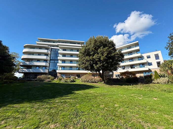 1 Bedroom Property For Sale In Churchfield Road, Poole, BH15