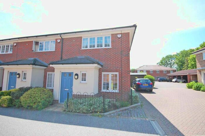 2 Bedroom End Of Terrace House To Rent In Lamberts Orchard, Braintree CM7